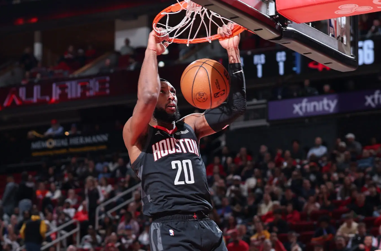 彩经网官网首页-防死了雷霆后场核心？但火箭后场大闸在进攻端的问题也太明显了？